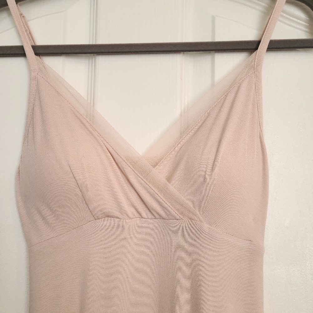 Woman's Nightgown